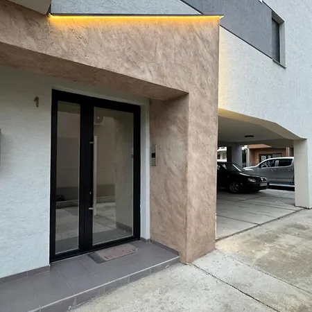 Apartment Nis East Gate With Balcony And Free Private Parking Donja Vrezina